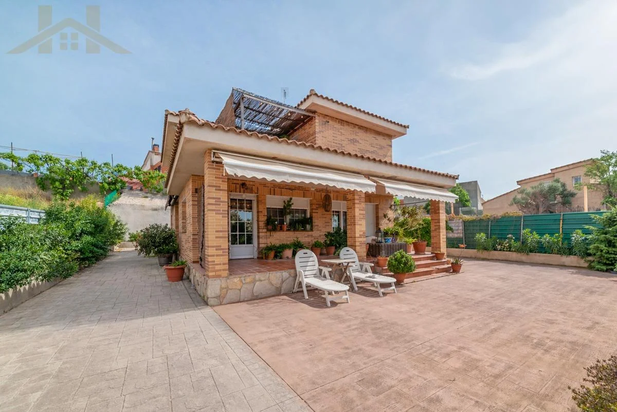Chalets en venta en Casarrubios del Monte